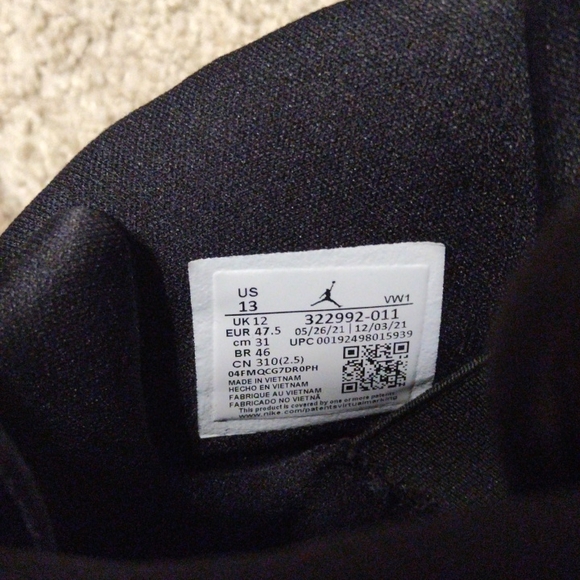 ****SOLD**** Men's size 13 Air Jordan 6 black n Gray - Picture 6 of 6